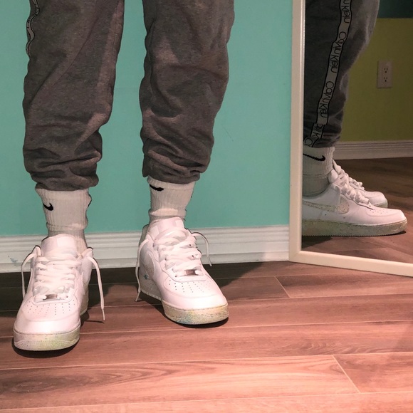 Custom Nike Air Force 1 - Picture 6 of 12